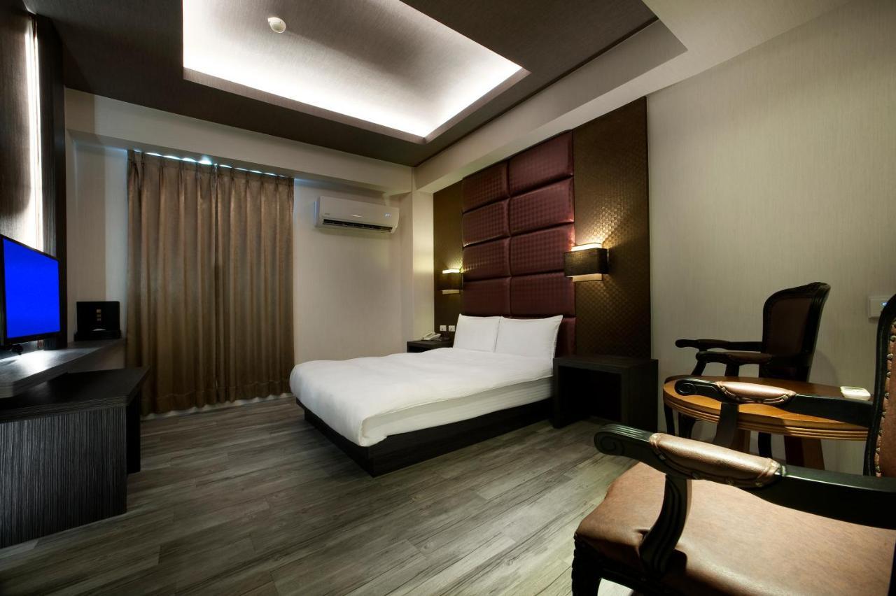 Two Fukun Hotel Цзяосі Екстер'єр фото