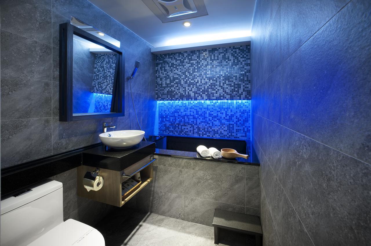 Two Fukun Hotel Цзяосі Екстер'єр фото
